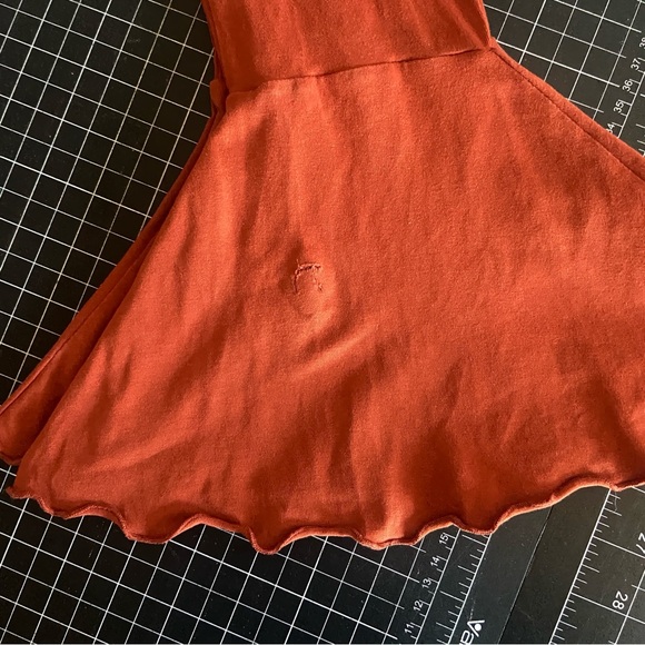 Rust Om Gaia tree bell sleeve top - Picture 8 of 8